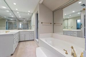 Bathroom remodeling ideas